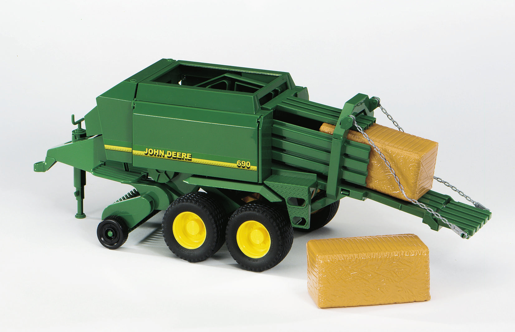 Bruder John Deere 690 grote balenpers
